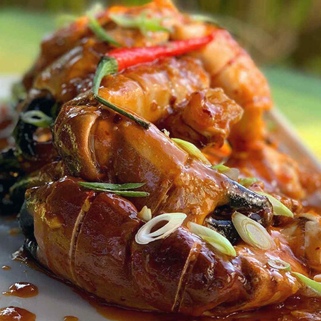 Sweet & Spicy Chilli Crab – RoniB's Kitchen